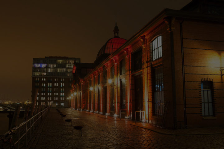 Die Fischauktionshalle von Außen