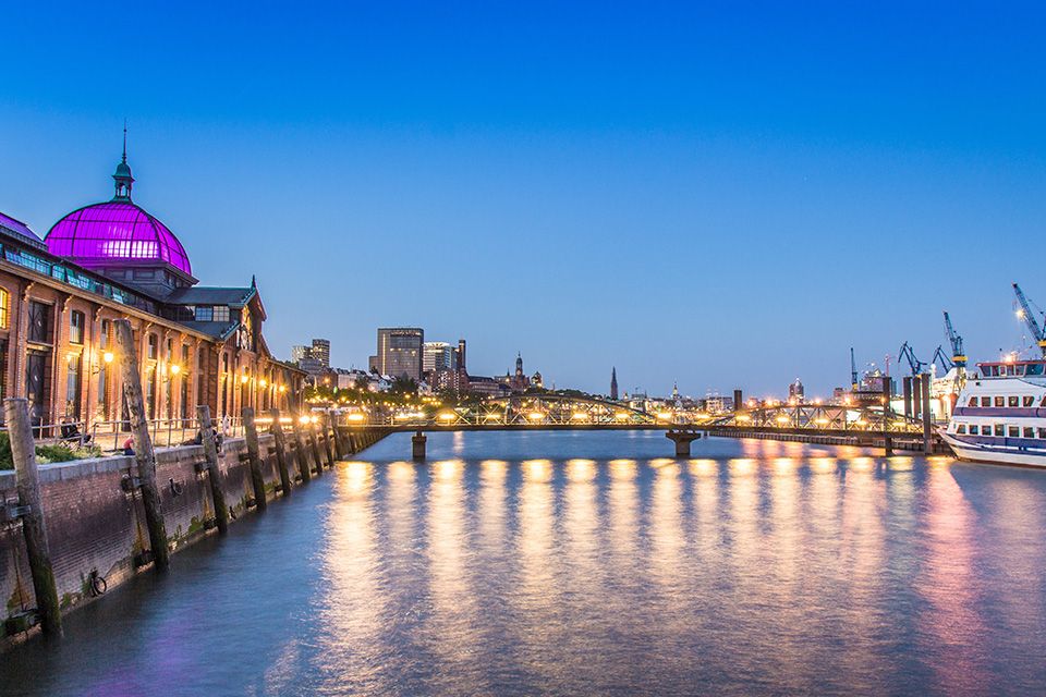 Altonaer Fischauktionshalle - Wahrzeichen der Stadt Hamburg